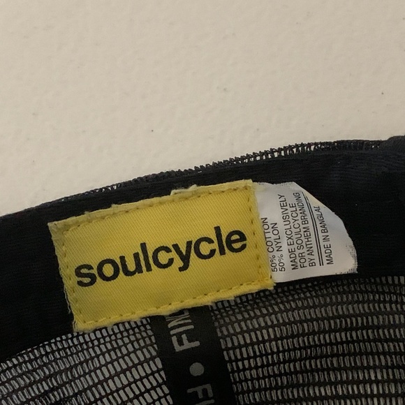 SOULCYCLE Embroidered Skull Trucker Hat Mesh Snapback Black Unisex Adult - Picture 8 of 8